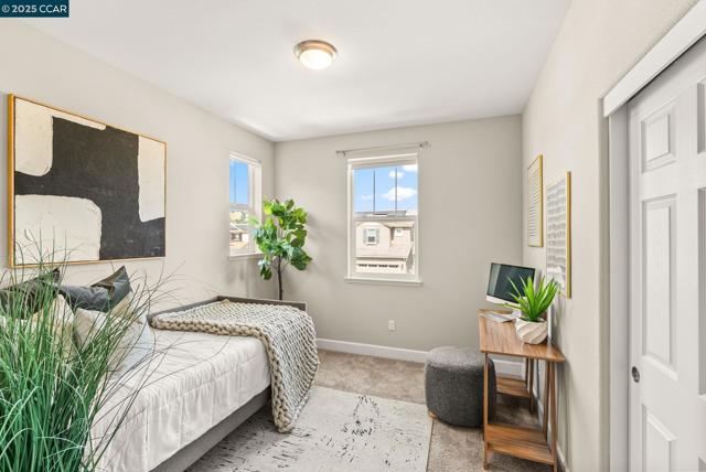612 Farmstead Drive, Vacaville CA: https://media.crmls.org/mediaz/1c72192f-6a75-432d-b346-0dadea2f9ec2.jpg