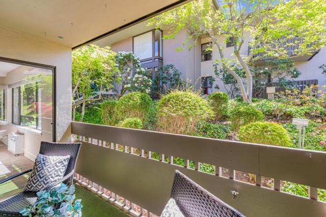 2140 Santa Cruz Avenue, Menlo Park CA: https://media.crmls.org/mediaz/1c7280d0-d073-42a2-a0cd-78ae9e8c03f4.jpg