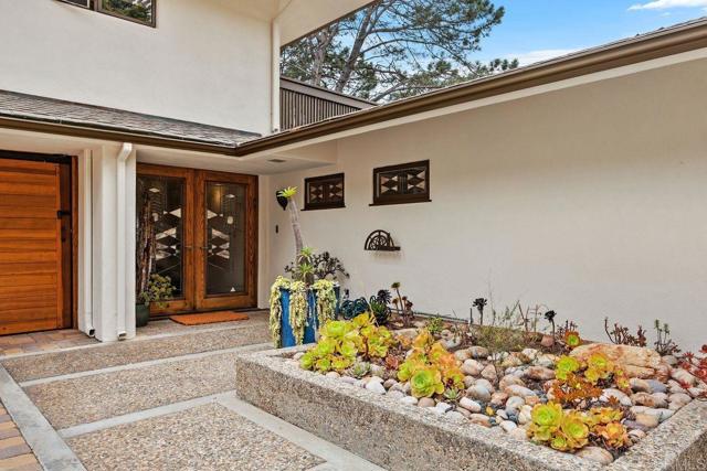 1859 Zapo Street, Del Mar CA: https://media.crmls.org/mediaz/1c7422b8-6c84-40fc-af3c-18d3c4c6eb96.jpg