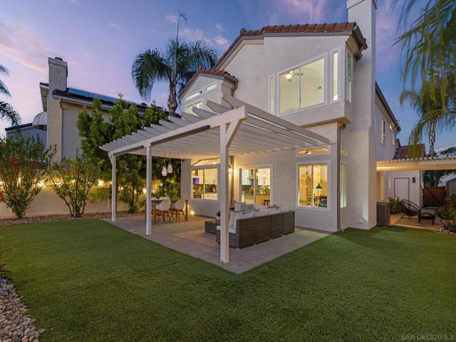 4906 Corte Playa de Castilla, San Diego CA: https://media.crmls.org/mediaz/1c752449-e2b2-4e6f-885e-1b56925a5a42.jpg