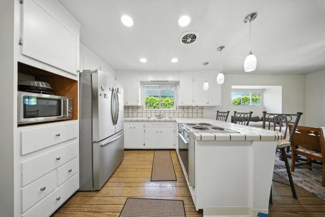 5222 Keystone Drive, Fremont CA: https://media.crmls.org/mediaz/1c76a9ce-e0e2-4380-afaf-9b771f8bc60a.jpg