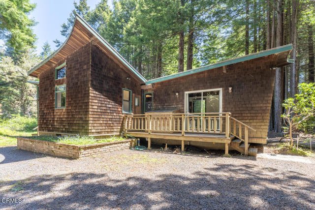 Detail Gallery Image 1 of 43 For 32371 Middle Ridge Rd, Albion,  CA 95410 - 3 Beds | 2 Baths