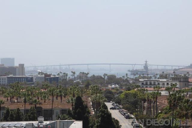2205 Locust St, San Diego CA: https://media.crmls.org/mediaz/1c76da32-56f5-4e4c-8236-862c3ea896d7.jpg