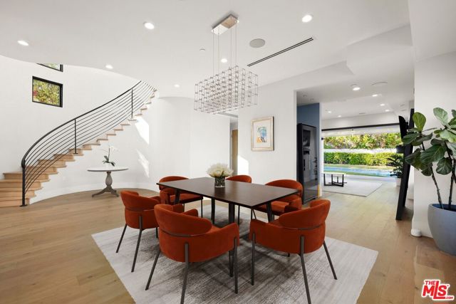 2012 Veteran Avenue, Los Angeles CA: https://media.crmls.org/mediaz/1c774107-582a-4759-98d8-4f69b80f275b.jpg