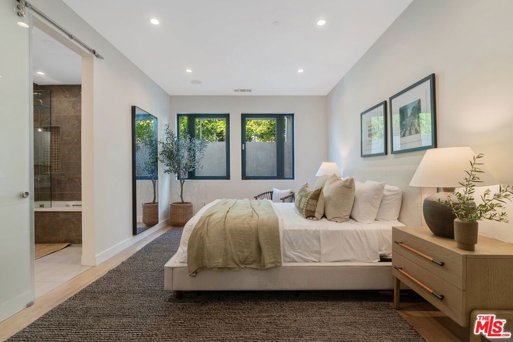 3768 Berry DriveStudio City img 52