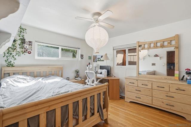 4040 Yale Ave, La Mesa CA: https://media.crmls.org/mediaz/1c77b413-8d1b-4ee7-9110-07f286bbfe8b.jpg