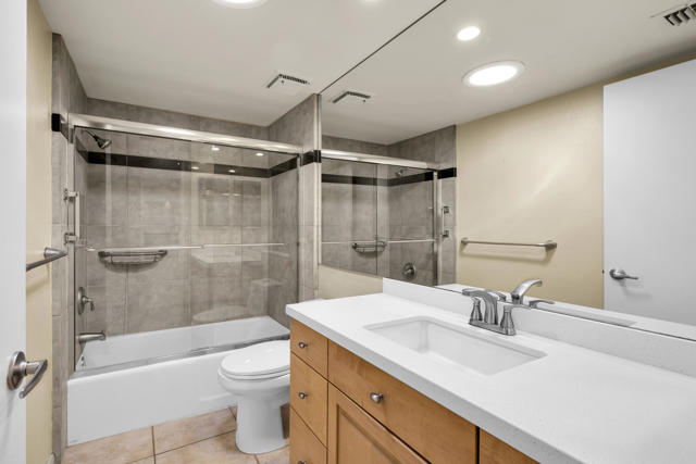 1484 Versailles Drive, Palm Springs, CA 92264