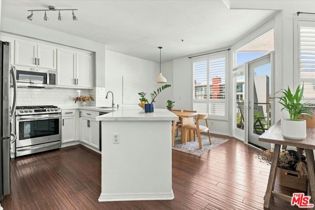 13044 Pacific Promenade, 408 photo 5