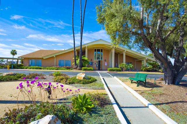 3621 Vista Campana S, Oceanside CA: https://media.crmls.org/mediaz/1c7a6295-1387-4699-b95b-f9b337bc5507.jpg