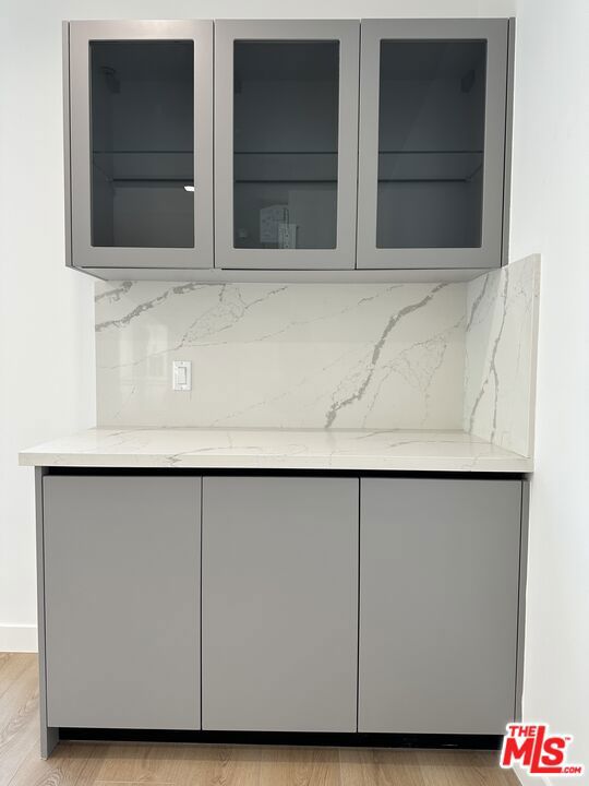 9842 Vidor Drive, Los Angeles CA: https://media.crmls.org/mediaz/1c7be4b9-f3ad-41b4-a8f5-603f8a9fd3f7.jpg