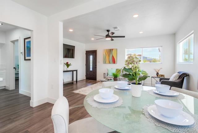 1303 Center Ave, Oceanside CA: https://media.crmls.org/mediaz/1c7c2470-ed7d-4532-8c35-32848f72b4df.jpg