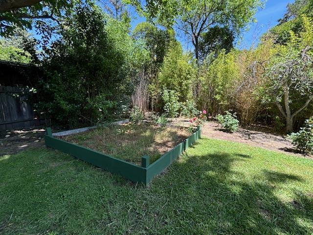 136 Lorie Court, Walnut Creek CA: https://media.crmls.org/mediaz/1c7ff210-cce9-45cf-b41b-984a13e0a3e1.jpg