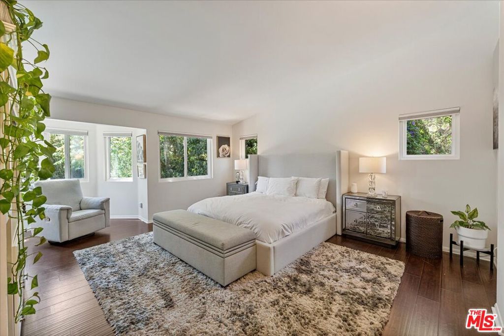 MLS #26845991 image #26