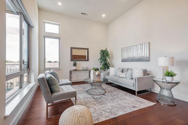 1028 Foster Square Lane, Foster City CA: https://media.crmls.org/mediaz/1c84c155-4311-4135-9193-aa18d756dc24.jpg