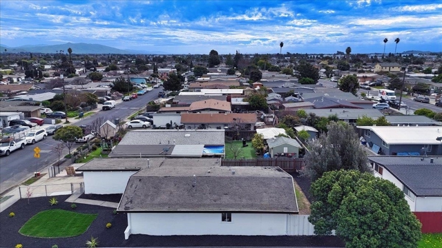27707 La Porte Ave, Hayward CA: https://media.crmls.org/mediaz/1c84d820-486d-4c91-8c5d-e254b5ff4eeb.jpg