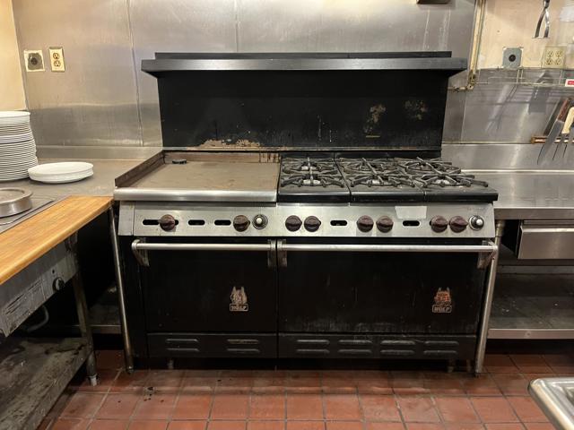 1642 W 27th Street, San Bernardino CA: https://media.crmls.org/mediaz/1c858993-a85d-4a0b-bc1f-1411f239f7cc.jpg