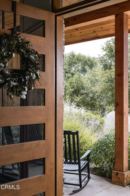 850 Sienna Way, Santa Ynez CA: https://media.crmls.org/mediaz/1c884954-7227-4dd6-8895-c815261f5574.jpg