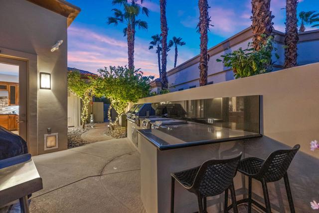 334 Crest Lake Drive, Palm Desert, CA 92211