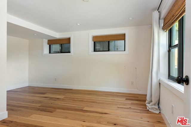 956 Parkman Street, Altadena CA: https://media.crmls.org/mediaz/1c89663d-be95-4b7d-b59f-0d5b9de44721.jpg