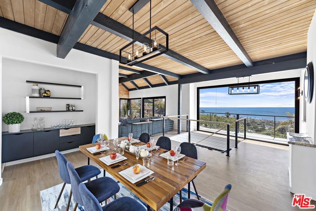 866 Coast View Drive