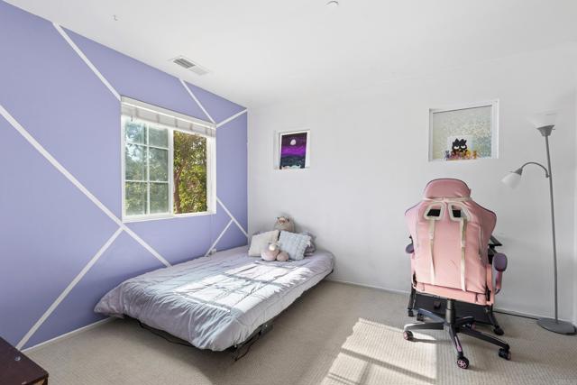 Detail Gallery Image 19 of 32 For 34221 Woodmont, Lake Elsinore,  CA 92532 - 4 Beds | 3 Baths