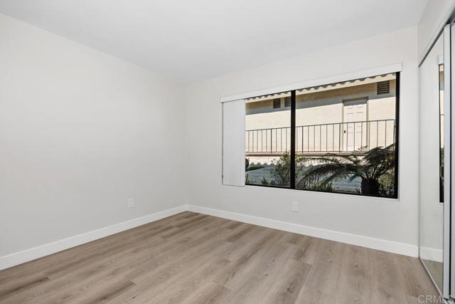 Detail Gallery Image 5 of 27 For 245 Fairlee Ln, Encinitas,  CA 92024 - 2 Beds | 2 Baths