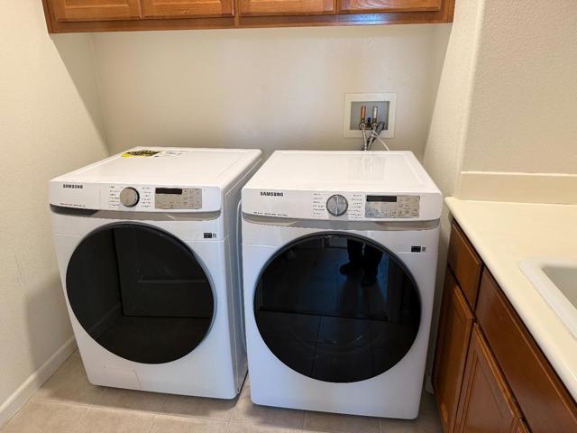 4313 Watson Circle, Santa Clara CA: https://media.crmls.org/mediaz/1c8c4e3a-34f5-495d-9395-40a99d965d37.jpg