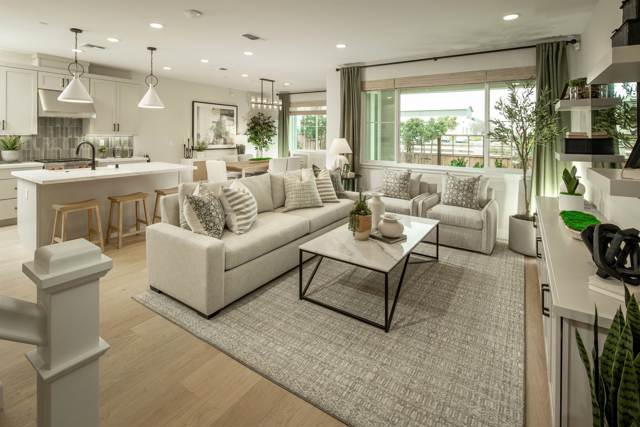 Image 10 of 17 For 139 Compass Drive  2002