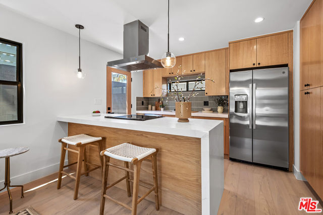 2235 S Mansfield Avenue, Los Angeles CA: https://media.crmls.org/mediaz/1c8f3bff-dcd3-44db-8614-37e6392520c9.jpg
