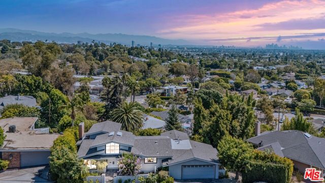 2990 Club Drive, Los Angeles, California 90064, 4 Bedrooms Bedrooms, ,3 BathroomsBathrooms,Single Family Residence,For Sale,Club,24430901