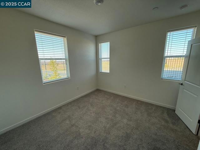 4786 Cantrell Dr, Folsom CA: https://media.crmls.org/mediaz/1c906dc2-5743-4fbb-8b2d-5d56b839301d.jpg