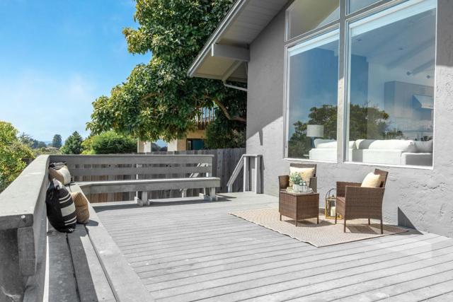 230 Thunderbird Drive, Aptos CA: https://media.crmls.org/mediaz/1c90738e-6554-4404-8c05-e419b3adb47b.jpg