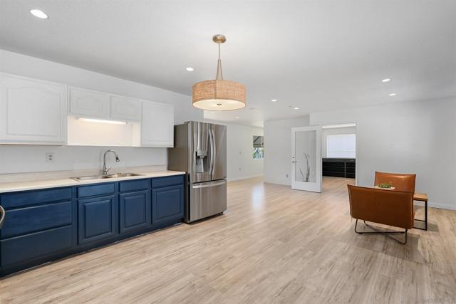 1722 Tierra Libertia Rd, Escondido CA: https://media.crmls.org/mediaz/1c9077b0-59ba-4fde-b847-98b53e78d211.jpg
