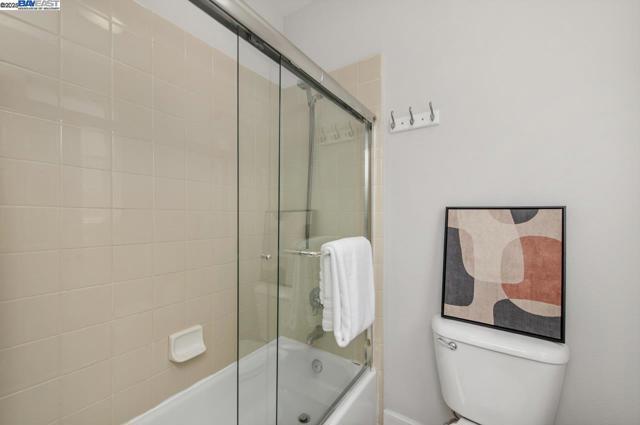 5640 Carnegie Way, Livermore CA: https://media.crmls.org/mediaz/1c90fa40-ce6a-4fb5-b695-fad4e26196b4.jpg