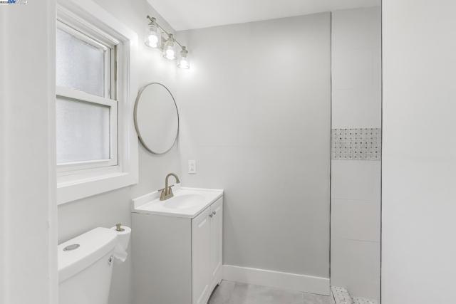 2316 DOLORES, Pinole CA: https://media.crmls.org/mediaz/1c9107c9-d2f5-4a75-b49d-6ebeaf2c301c.jpg