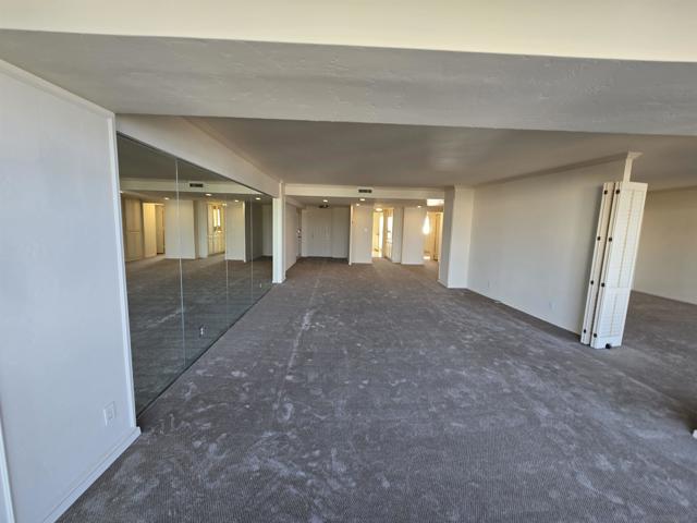 Image 30 of 34 For 939 Coast Blvd  11g