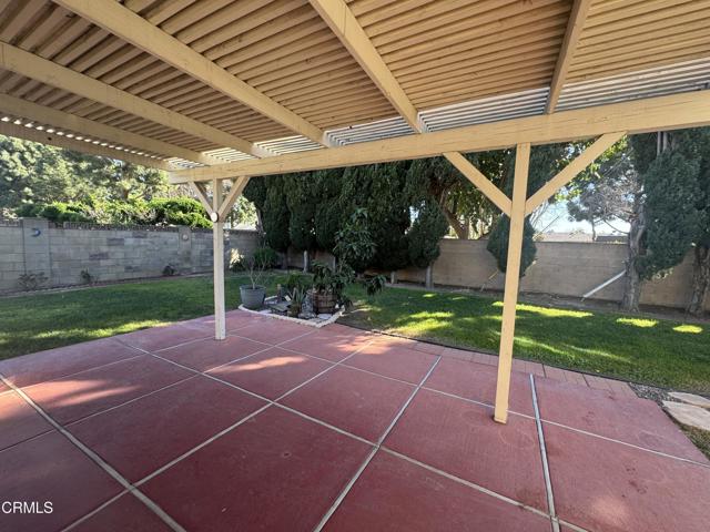 Detail Gallery Image 26 of 28 For 1898 Regent St, Camarillo,  CA 93010 - 4 Beds | 2 Baths