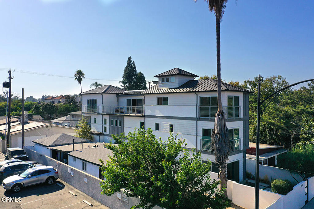 215 N Hollywood WayBurbank img 35