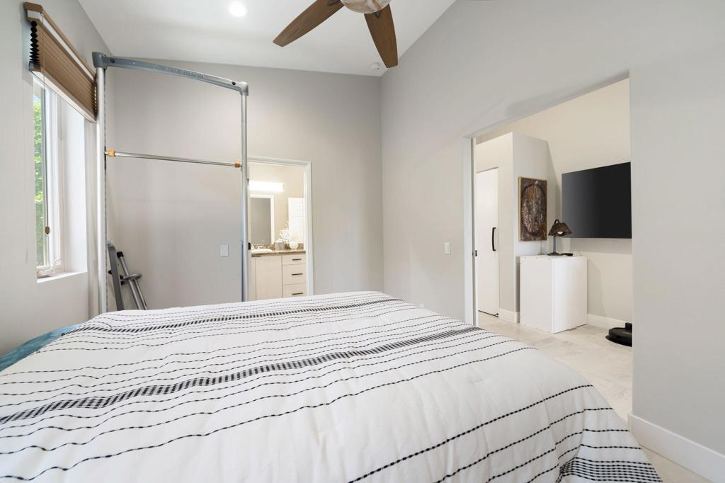 MLS #219138418DA image #16