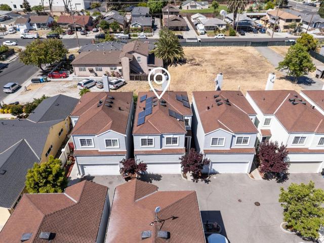 4220 Ramshall Place, Santa Clara CA: https://media.crmls.org/mediaz/1c948cdf-3bd3-44bd-a321-b688311ec52b.jpg