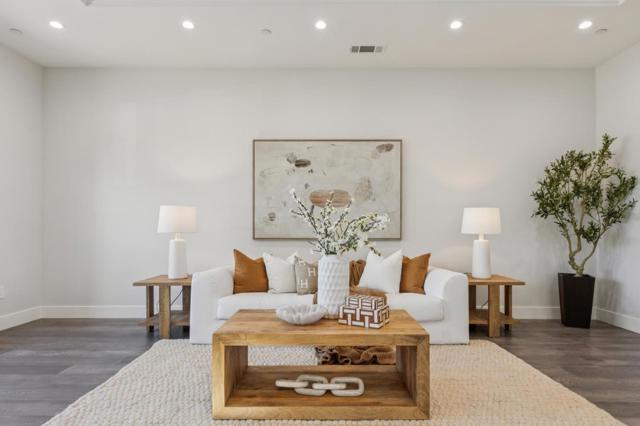 12584 Paseo Flores, Saratoga CA: https://media.crmls.org/mediaz/1c960221-46c0-4655-aec3-9046bca05b8c.jpg