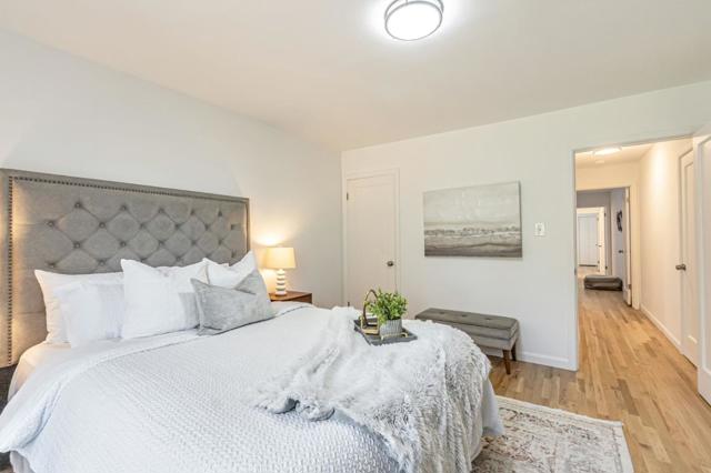 928 Peggy Lane, Menlo Park CA: https://media.crmls.org/mediaz/1c966224-ec80-4159-abc9-be2c260ba2ef.jpg