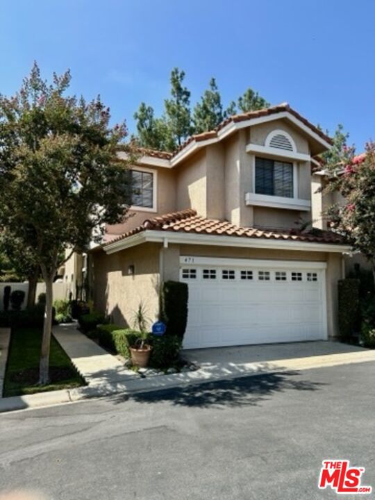 Image 4 of 47 For 471 Lorenzo Drive
