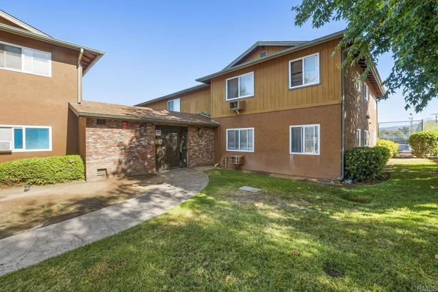 Detail Gallery Image 20 of 23 For 390 N 1st St #18,  El Cajon,  CA 92021 - 3 Beds | 2 Baths
