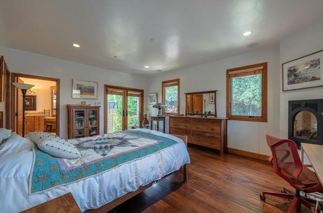 3 Playa Boulevard, Watsonville CA: https://media.crmls.org/mediaz/1c9797b1-5a0e-4f89-bc18-5ca7de96ce72.jpg