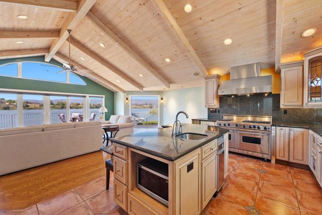 345 Cutter Lane, Watsonville CA: https://media.crmls.org/mediaz/1c982669-a7de-49ba-9f00-7fa64a5ffd55.jpg