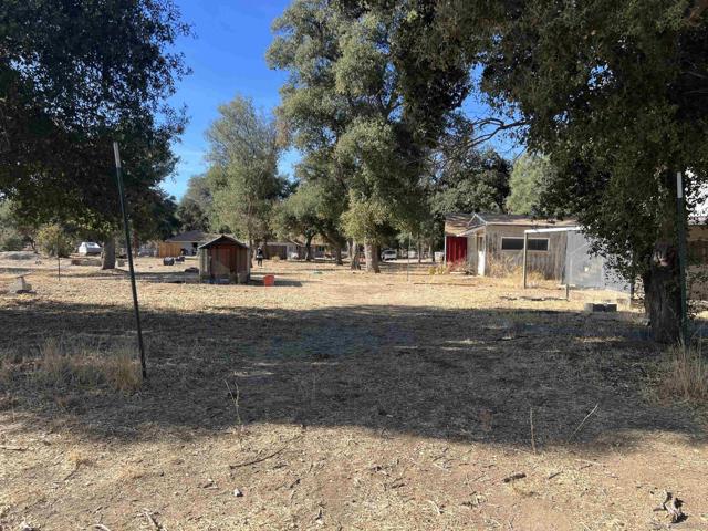 30247 Chihuahua Valley Road, Warner Springs CA: https://media.crmls.org/mediaz/1c994849-8df2-4330-a36a-c45750b10c5b.jpg