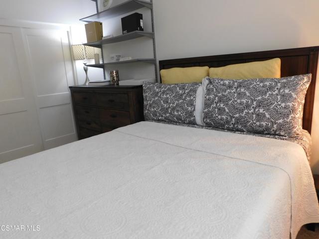 249 Morro Way, Simi Valley CA: https://media.crmls.org/mediaz/1c999217-0c95-4825-b48b-2b8fb9f2c2ab.jpg