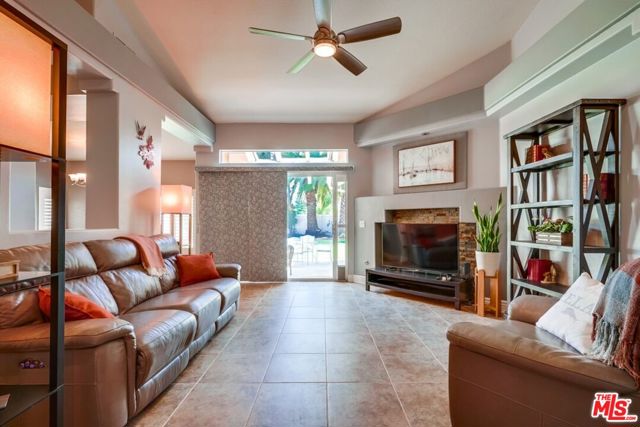 Image 3 of 27 For 32377 Corte Santa Catalina