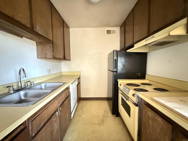 Detail Gallery Image 2 of 8 For 6406 Friars Rd #331,  San Diego,  CA 92108 - 1 Beds | 1 Baths